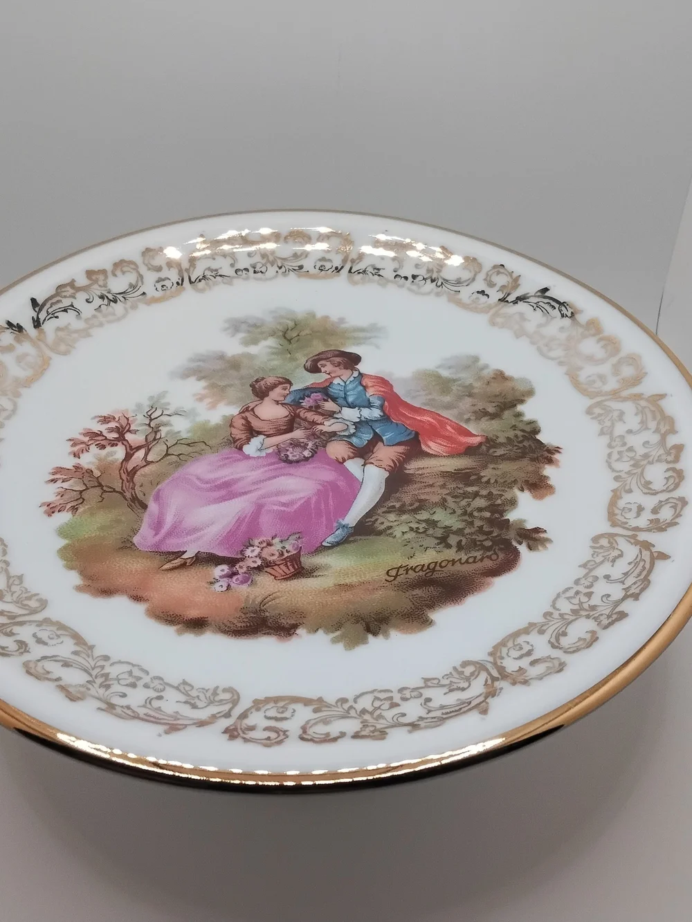 Vintage Bavarian Gloria Fine Porcelain Fragonard Pedestsal Cake Stand - EUC